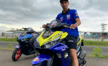 AEROX CYBER CITY MENGASPAL DI SIRKUIT MANDALIKA JADI PADDOCK BIKE RIDER YAMAHA DI WSBK 2022