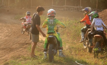 H. Rokhmawan Big Boss Rizqy Motor Boss Mild MX-GTX Team, Pasuruan : MENYAMBUT KIPRAH BOSS MILD MOTOCROSS ACADEMY & SIAP BERPARTISIPASI KE TEAM PON MOTOCROSS JATIM