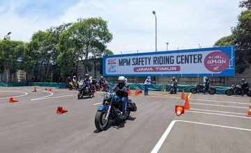 Tingkatkan Keterampilan Berkendara Aman, MPM Honda Jatim Ajak Masyarakat Berlatih di MPM Safety Riding Center