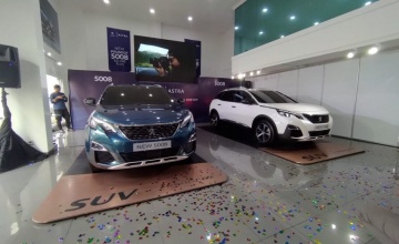 Peugeot Kenalkan 3008 & 5008 Allure Plus di Indonesia