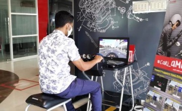 Seberapa Aman Anda Berkendara ? Cobalah Alat Simulator Honda Riding Trainer