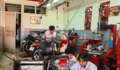 Buktikan Kualitas Vokasi Jawa Timur, AHASS TEFA SMK Binaan MPM Honda Jatim Sukses Layani Konsumen dan Cetak SDM Unggul