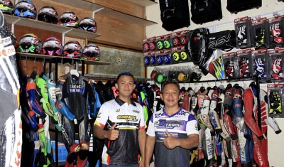 Garasi Balap Arya Raja Polah Jump Start Rizky Shafira Racing Team, Nganjuk : KOMITMEN PERTAHANKAN DINASTI RACING NGANJUK !