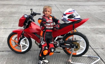 Rider Young Guns Jatim, Miki Arkawira - Firasta Bayu Racing Team, Malang : TAHAP MENDALAMI PERFORMA SONIC 150 & OPTIMIS USIA 10 TAHUN MAKIN MATANG