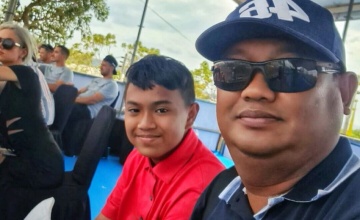 H. Rokhmawan Big Boss Rizqy Motor Boss Mild MX GTX Team : MEMUJI TEKHNIK BERMAIN NAKAMI & BANGGA DENGAN MENTAL BERTARUNG LEWIS, DI SESI QUALIFIKASI