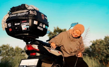 Wanita Penjelajah Nusantara Buktikan Yamaha GEAR ULTIMA Irit dan Tangguh untuk Touring 566 KM