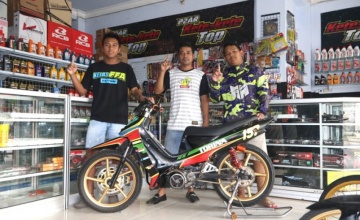Yamaha F1Z-R, Pare : MINGGIR ! MAESTRO 2 TAK TURUN ROAD RACE