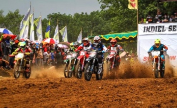 Mevans Sanggramawijaya Crosser Onesixeight Motocross Team : SETELAH DIPICU PROBLEM KOPLING, BERJUANG KERAS DI MOTO DUA & SAYANG PIT CREW HANYA MENDUGA