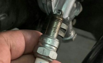 Yamaha STSJ : INDIKASI BUSI BERMASALAH PADA MOTOR KESAYANGANMU