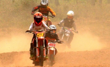 Fun Games Executive Jatim MX, Pacitan : BERGULIR SEPERTI MX ACADEMY