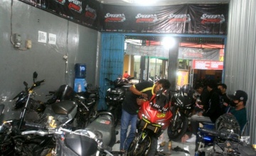 Speed Garage, Sidoarjo : BUKA HINGGA TENGAH MALAM, JAWABAN ATAS TINGGINYA AKTIFITAS CUSTOMER