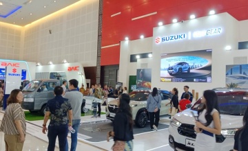 MAKSIMALKAN KEUNTUNGAN PELANGGAN, SUZUKI BERIKAN MARVELOUS DEALS PADA GIIAS SURABAYA 2025