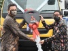 PT. Krama Yudha Tiga Berlian Motors - Berikan Dukungan Penuh Kepada Konsumen Setianya : SERAHKAN MOBILE WORKSHOP SERVICE KEPADA PT. BATAVIA PROSPERINDO