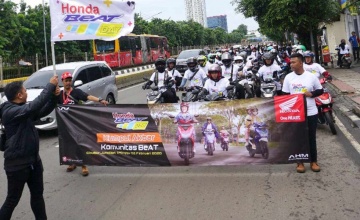 Ratusan Pengguna Honda BeAt Padati Jalanan Jakarta