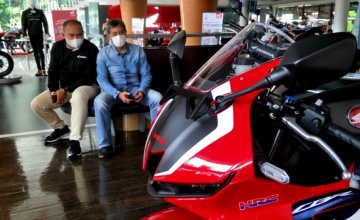 HONDA CBR 600RR RESMI DILUNCURKAN DI JATIM & MENJAWAB TINGGINYA ANIMO PENGGEMAR BIG BIKE