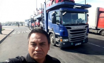 H. Mas’at Zeckariyah - Crosser Executive : TEGAS & MEMEGANG TEGUH FILOSOFI TEBU