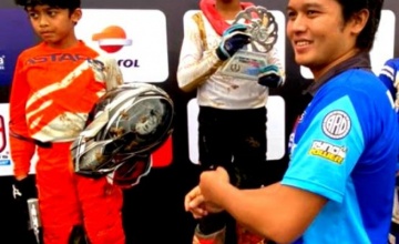 M. Raditya - Crosser Rizqy Motor Boss Mild Tembakau Balap MX Team, Pasuruan : MOHON DO'A RESTU KE BAPAK IBU GURU PENGAJAR, JELANG HADAPI FINAL POWERTRACK 2021