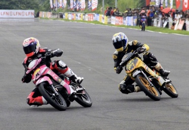 Zulkifli Kaharuddin Ex Rider Kaltim : BELA-BELAIN TERBANG DARI KALTIM, DEMI GAIRAHKAN KELAS EX RIDER INDONESIA DI LFN SERIES 2025