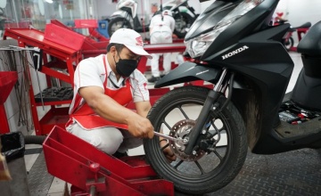 Pentingnya Perawatan Kendaraan Saat Musim Hujan