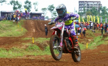 Adin Pastrana - Knah RDNG Stories MX GTX Team, Bali : DITEMPA BERADAPTASI OLEH SENGITNYA TENSI KOMPETISI MX85