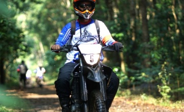 Ngalas Bareng Yamaha WR 155 : SUPERIORNYA SUSPENSI & POWER TIPIKAL TORSI, SIAP LAYANI RIDER PRO