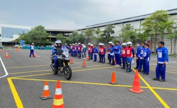 Peringati Bulan K3 Nasional, MPM Honda Jatim Edukasi #Cari_Aman Berkendara Karyawan Ajinomoto