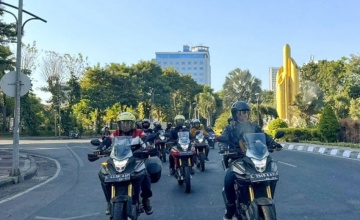 Buktikan Kenyamanan Berkendara, Puluhan Bikers Honda CB150X Riding Seru