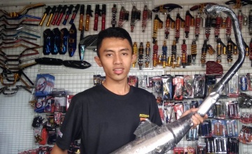 Patrang Jaya ACC Jember : RUJUKAN ANYAR MODIF LOVER KOTA SUWAR SUWIR