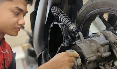 INI ISTIMEWANYA SERVICE MATIC DI YAMAHA DUPAK  !
