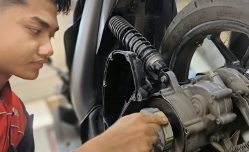 INI ISTIMEWANYA SERVICE MATIC DI YAMAHA DUPAK  !