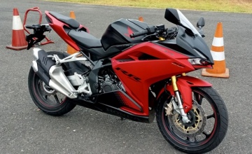 New Honda CBR 250RR SP Demoday - Sirkuit GBT, Surabaya : KESEMPATAN MENGUJI COBA SPORT DENGAN DNA RACING