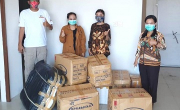 Gak Jelas Community, Jatim : PELOPOR AKSI SOSIAL MANIA GARUK TANAH HADAPI WABAH COVID-19