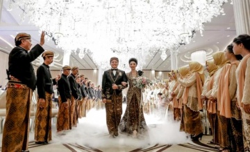 “ROYAL WEDDING ONESIXEIGHT IN THE YEAR, ” MENGIRINGI RESEPSI PERNIKAHAN LITTARAHMA & MEVANS SANGGRAMAWIJAYA
