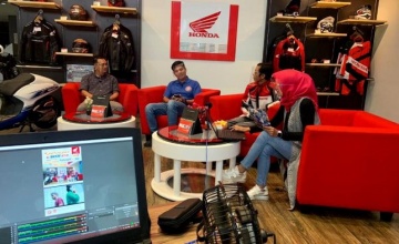 Honda PT. Mitra Pinasthika Mulia (MPM Honda Jatim) : KOPDAR ONLINE KOMUNITAS HONDA GENIO MALANG, MEMBAHAS TEKNOLOGI HINGGA TREND MODIFIKASI