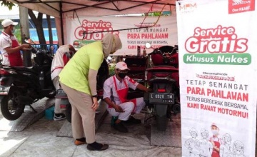 Apresiasi Tenaga Medis, MPM Honda Jatim Gelar Service Motor Gratis Untuk 1200 Tenaga Medis.