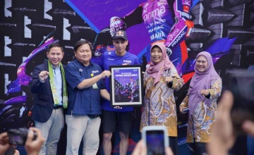 Langsung Jadi Idola, Toprak Razgatlıoğlu Bikin Kagum Pelajar SMK Negeri 39 Jakarta