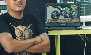 Sultan &quot;Qbot&quot; Herex Elite : BUKA KARTU, DIBALIK GELAR MANUSIA TERCEPAT DI INDONESIA
