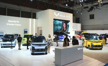 Wuling Hadirkan Rangkaian Kendaraan Listrik di Periklindo Electric Vehicle Show 2023