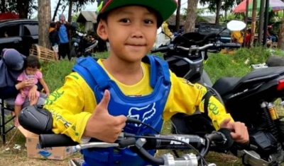 Marco Marquez - Crosser 50 cc Rabbani Javamuda MX Team, Malang : JATIM KRISIS CROSSER 50 CC ? TARUNG DI PROVINSI SEBELAH & SUKSES JADI JAWARA
