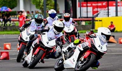 Siap Mengaspal di Lintasan Dunia, 10 Pebalap Muda Terpilih di Astra Honda Racing School 2026