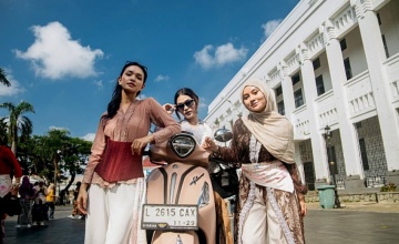 Filano Chic on Street : RIDE WITH KEBAYA, PERPADUAN GAYA BERKENDARA & SENTUHAN BUDAYA DI SURABAYA