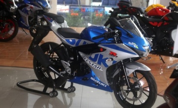 Suzuki PT. Indo Buana Autoraya : SUDAH TERSEDIA GSX R150 LIVERY MOTO GP DI JATIM & DAPATKAN PROMO DP TERENDAH