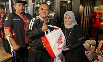 Berbagi di Bulan Suci, MPM Honda Jatim Salurkan Donasi dan Gelar Aksi Sosial