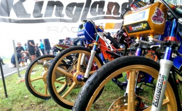 King Vellox CTX 2 & King Vellox CTX 5 : KONSISTEN UKIR PRESTASI DI LAGA MATIC TUNE UP 200 CC OPEN