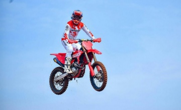 Mevans Sanggramawijaya - Onesixeight Motocross Team : PERFORMA TERBAIK GASGAS MC 250F & PULIHNYA SEMANGAT BERTARUNG PANGERAN NURHIKMAH PUTRA JAYA, OPTIMIS PERTAHANKAN GELAR JUARA EX PRO