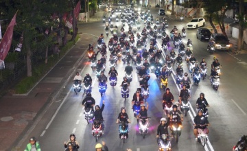 AFTERHOURS NIGHT RIDE with AEROX : Spektakuler, 177 Riders Di Tengah Malam Ramaikan Jalanan Surabaya