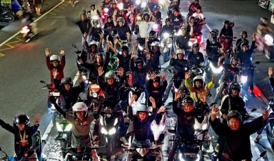 Kompak ! Biker Honda Vario Ramaikan “Laki Code” Lewat Satmori dan Night Ride di Blitar