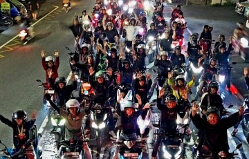 Kompak ! Biker Honda Vario Ramaikan “Laki Code” Lewat Satmori dan Night Ride di Blitar