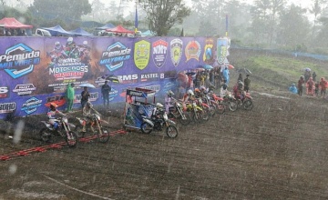 H. Rokhmawan Big Boss Rizqy Motorsport, Demi Kemajuan Bersama, Konsisten Support MX GTX Jatim