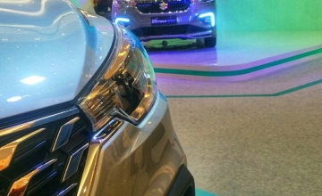 Suzuki All New Ertiga Hybrid : DOBRAK PASAR MOBIL ELEKTRIFIKASI PERTAMA DENGAN HARGA KOMPETITIF